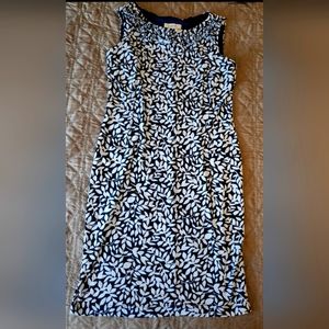 Sleeveless Dress. Brand: Dressbarn. Size 4